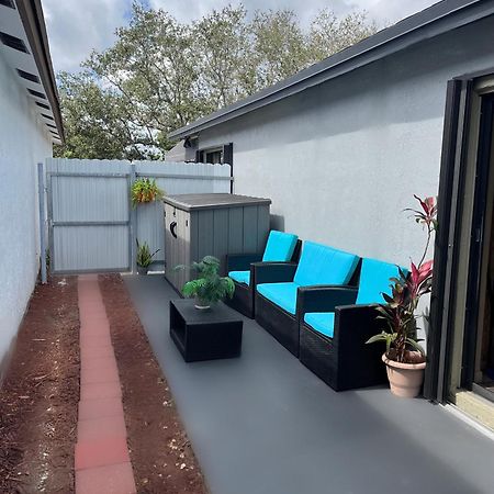 فيلا Amazing & Cozy Duplex Near Zoo Miami ! المظهر الخارجي الصورة