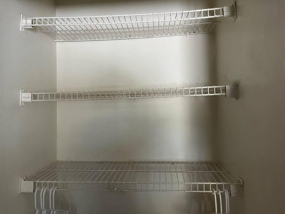 فيلا Amazing & Cozy Duplex Near Zoo Miami ! المظهر الخارجي الصورة
