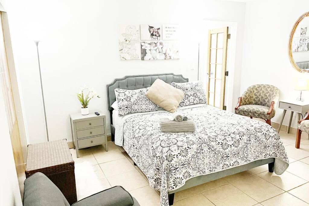 فيلا Amazing & Cozy Duplex Near Zoo Miami ! المظهر الخارجي الصورة