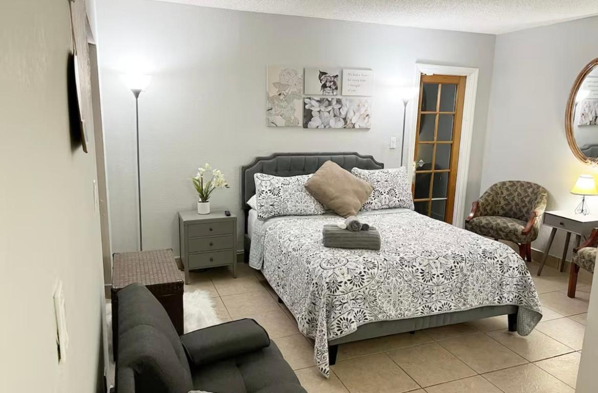 فيلا Amazing & Cozy Duplex Near Zoo Miami ! المظهر الخارجي الصورة
